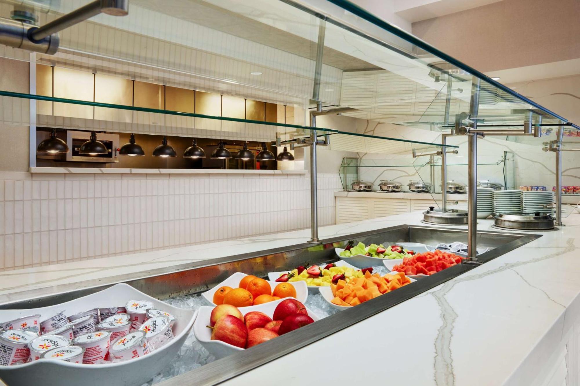 Hilton Charlotte Airport Hotel מראה חיצוני תמונה