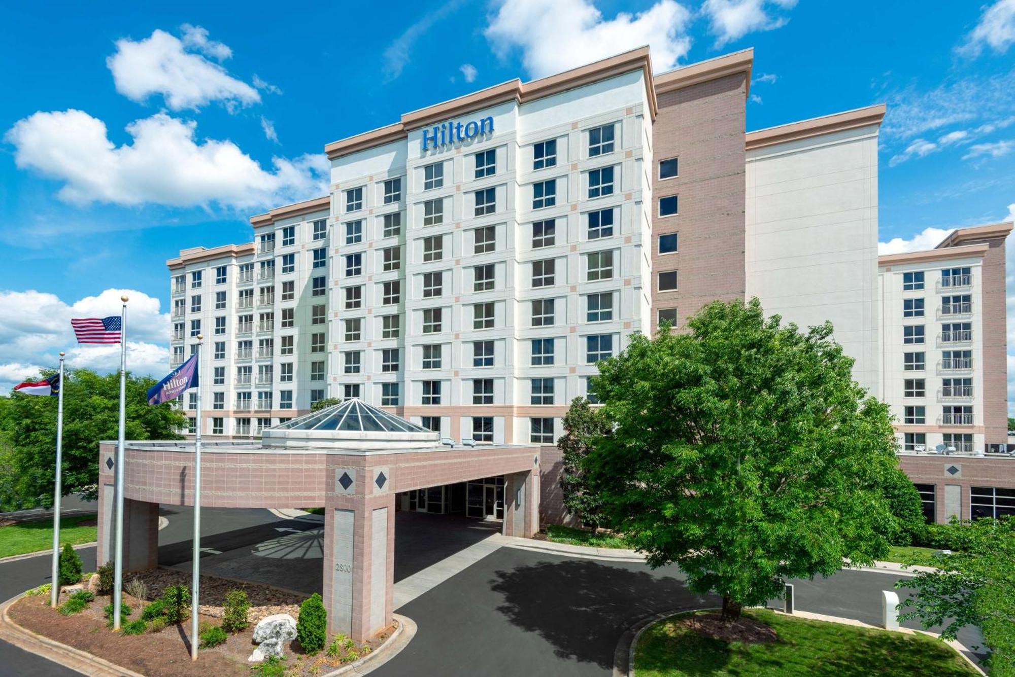 Hilton Charlotte Airport Hotel מראה חיצוני תמונה